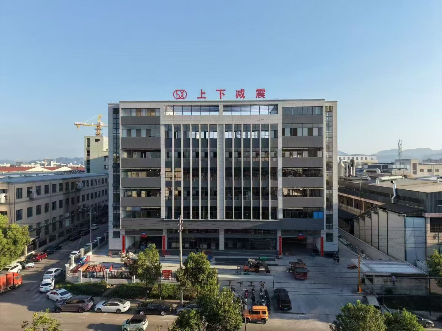 Materiał wybuchowy! Odsłonięto nową sześciopiętrową fabrykę o powierzchni 18 000㎡!